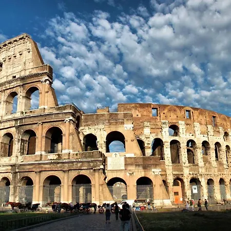 Qflat Colosseum Lovely Monti